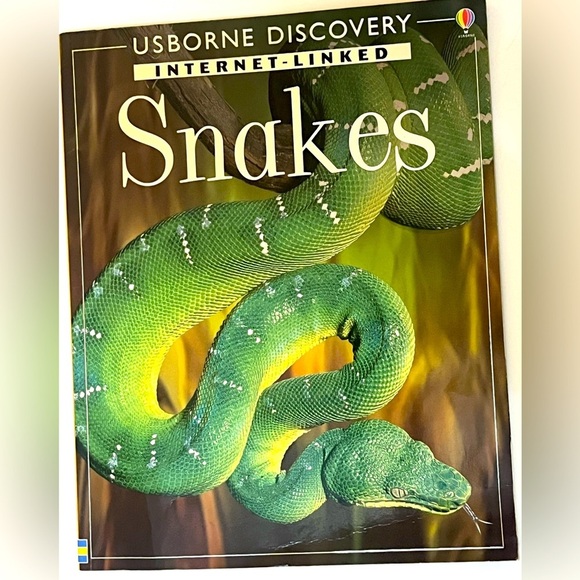 Usborne Other - Usborne Snakes Paperback Book Internet Linked 2001